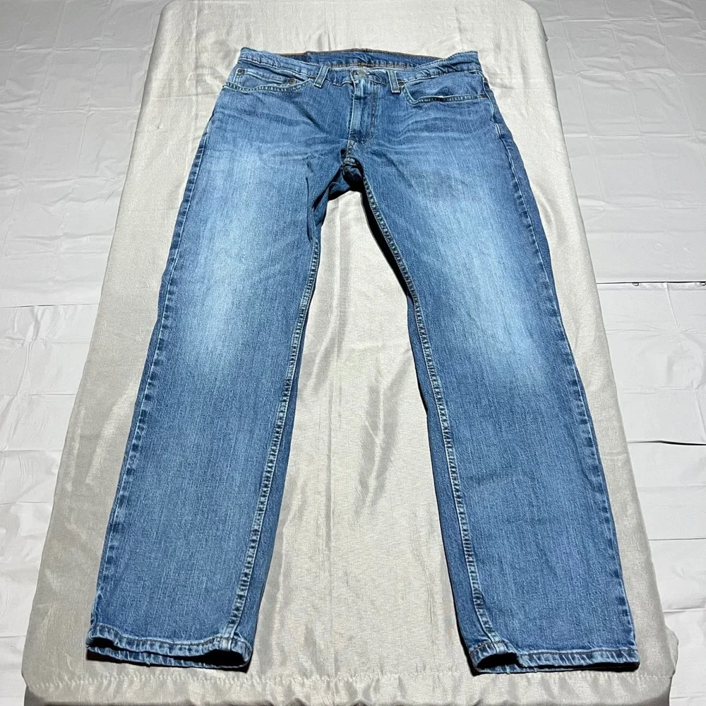 Levis 559 Relaxed Straight Jeans Mens 34x30 Medium Wash Blue Denim 00559-0590